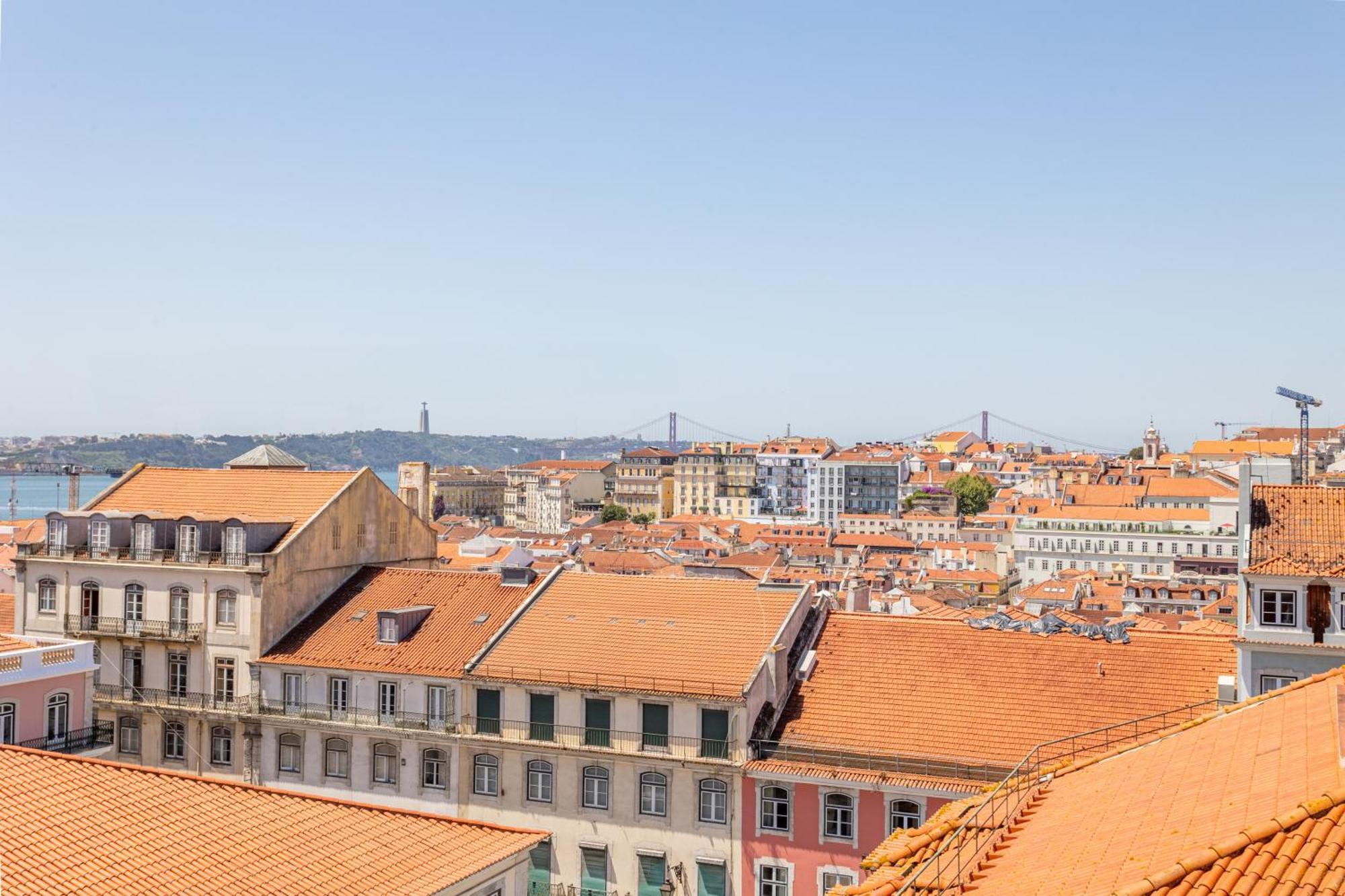 Gralhas Suites Lisboa Екстериор снимка