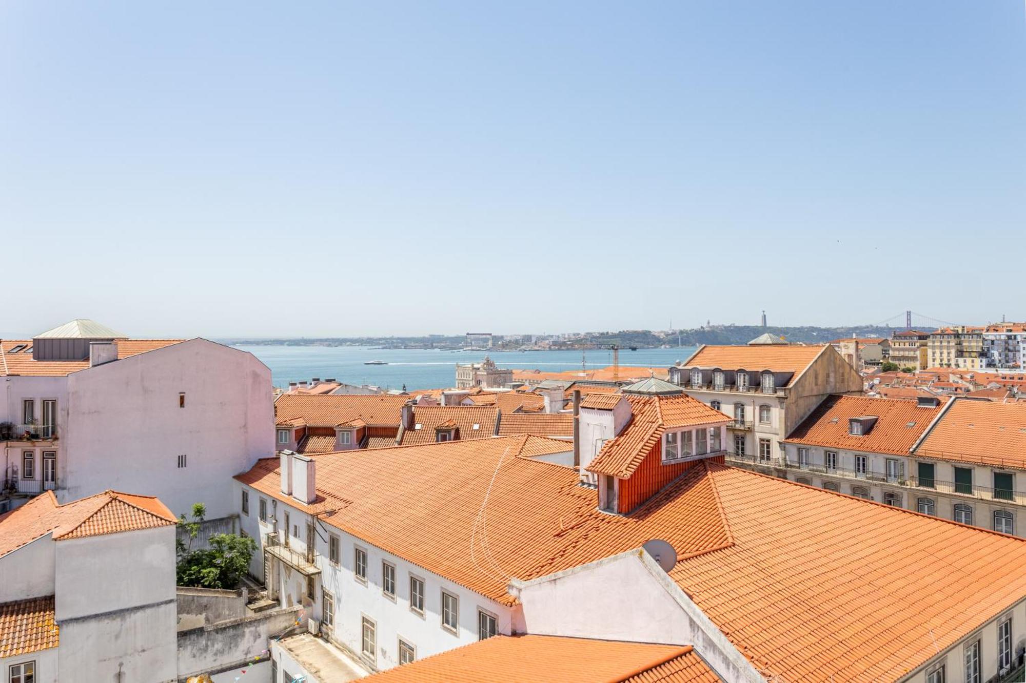 Gralhas Suites Lisboa Екстериор снимка