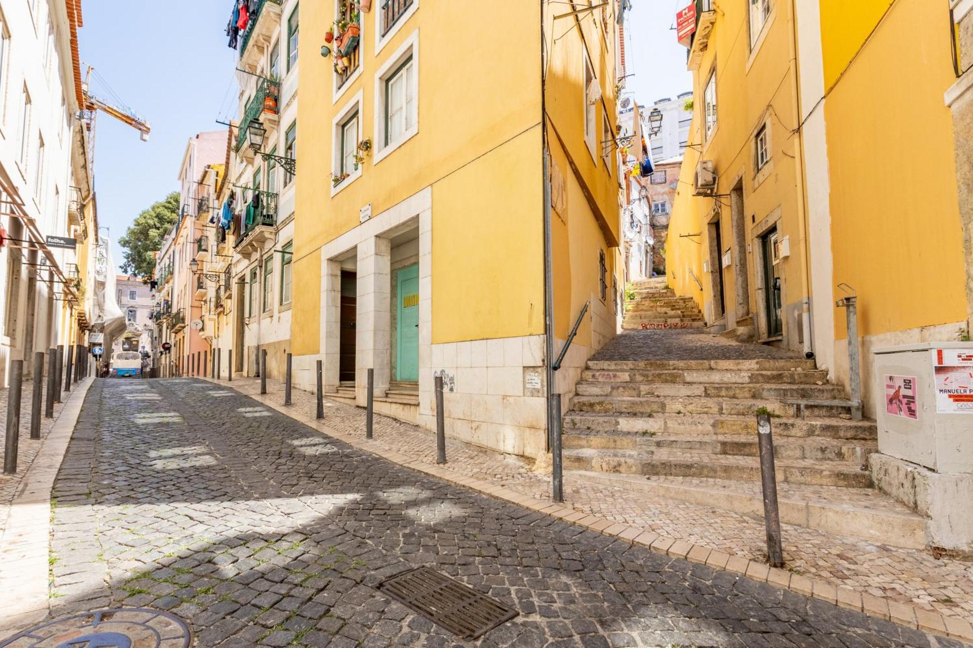 Gralhas Suites Lisboa Екстериор снимка