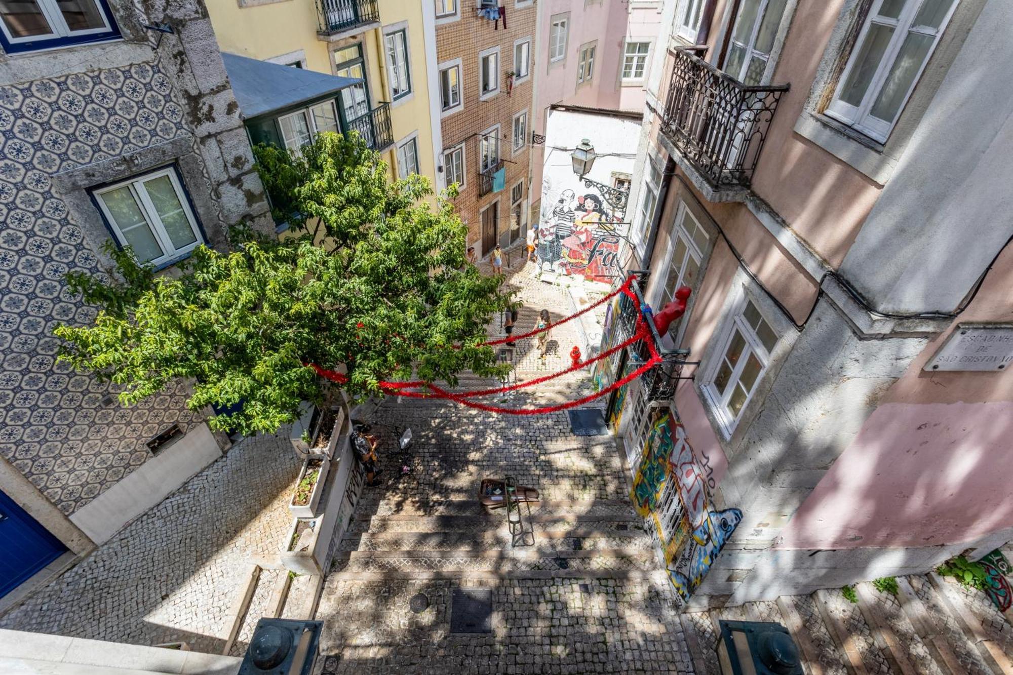 Gralhas Suites Lisboa Екстериор снимка