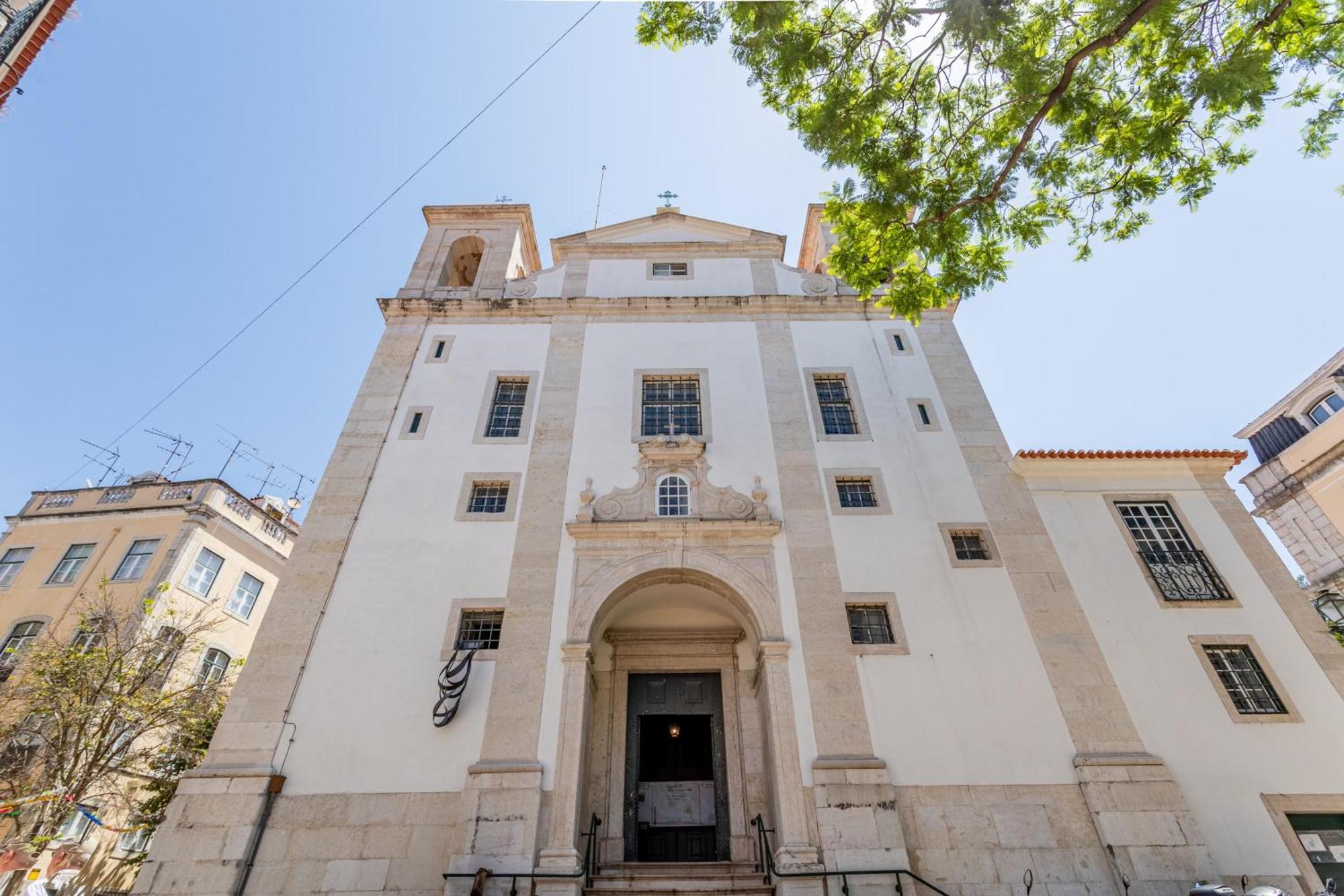 Gralhas Suites Lisboa Екстериор снимка
