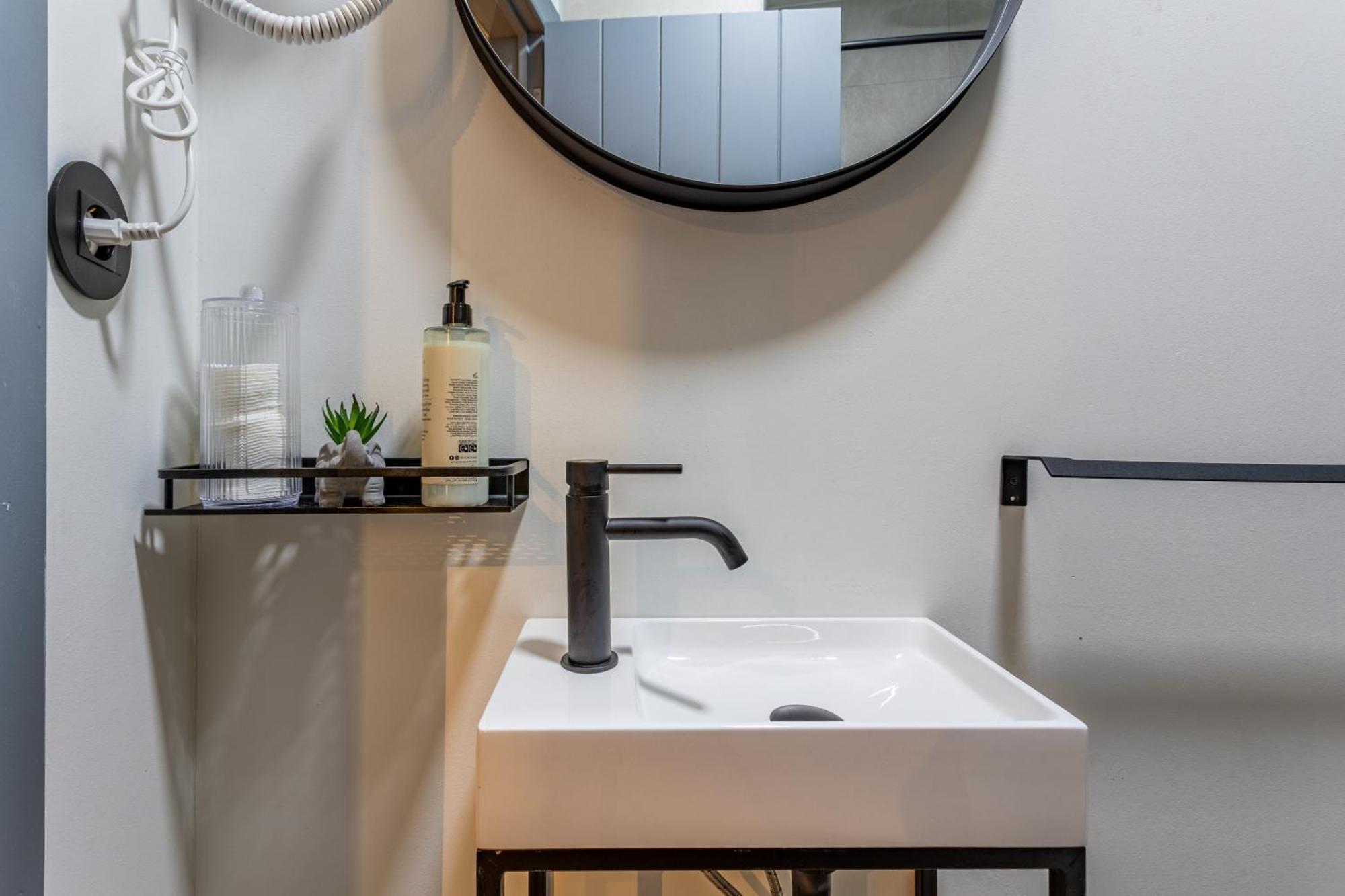 Gralhas Suites Lisboa Екстериор снимка